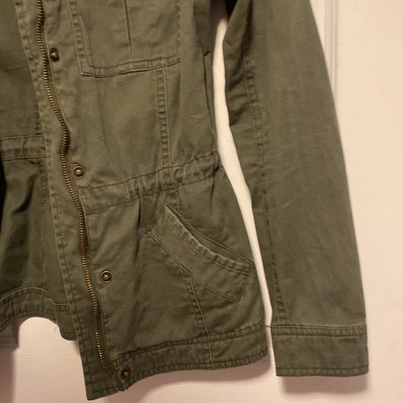 Candies army green jacket - Picture 3 of 9